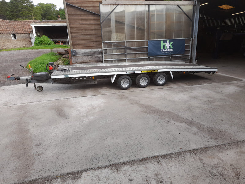 Woodford 18ft x 7ft Tri-Axle Car Transporter for Hire