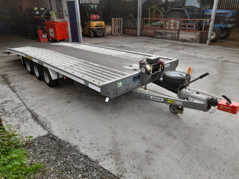 Woodford 18ft x 7ft Tri-Axle Car Transporter for Hire
