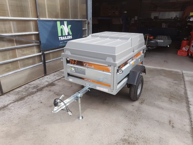 Erde 143 with Lockable ABS Hard Cover (Hire), Front View