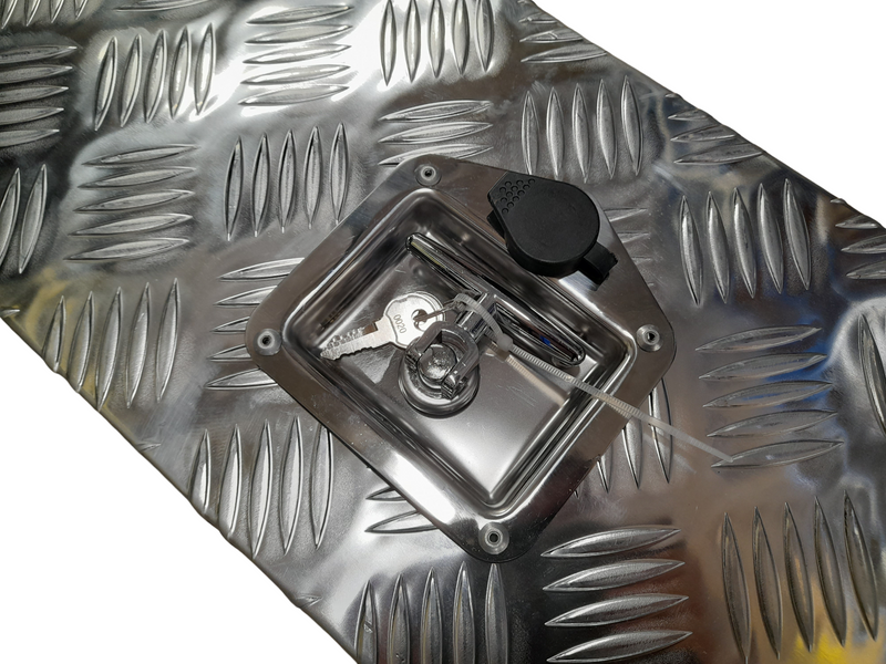 Aluminium Chequer Plate Toolbox, 640 x 230 x 230mm