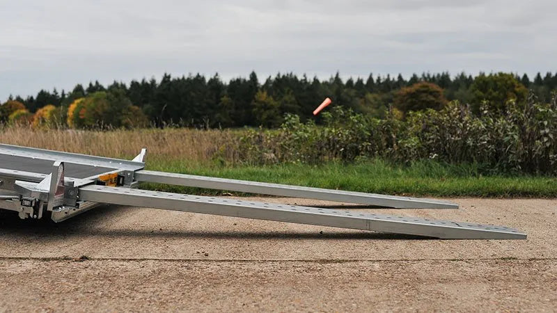 Woodford Widebody Trailers
