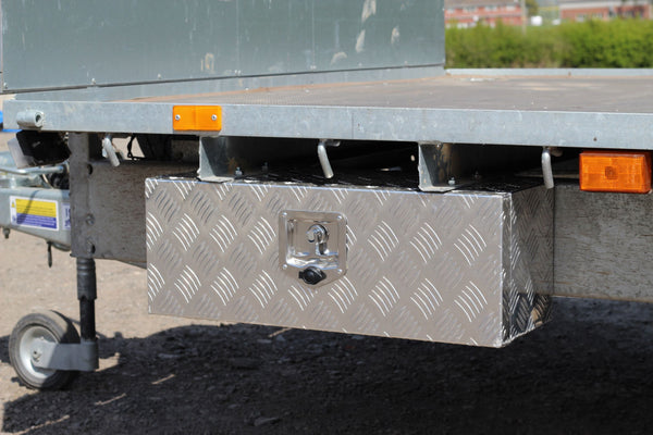 Aluminium Chequer Plate Toolbox, 640 x 230 x 230mm